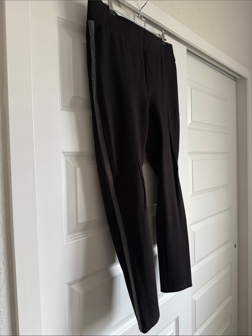 Black XL Ponte pants with Stretch - Picture 4 of 5